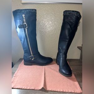 Navy Boots
